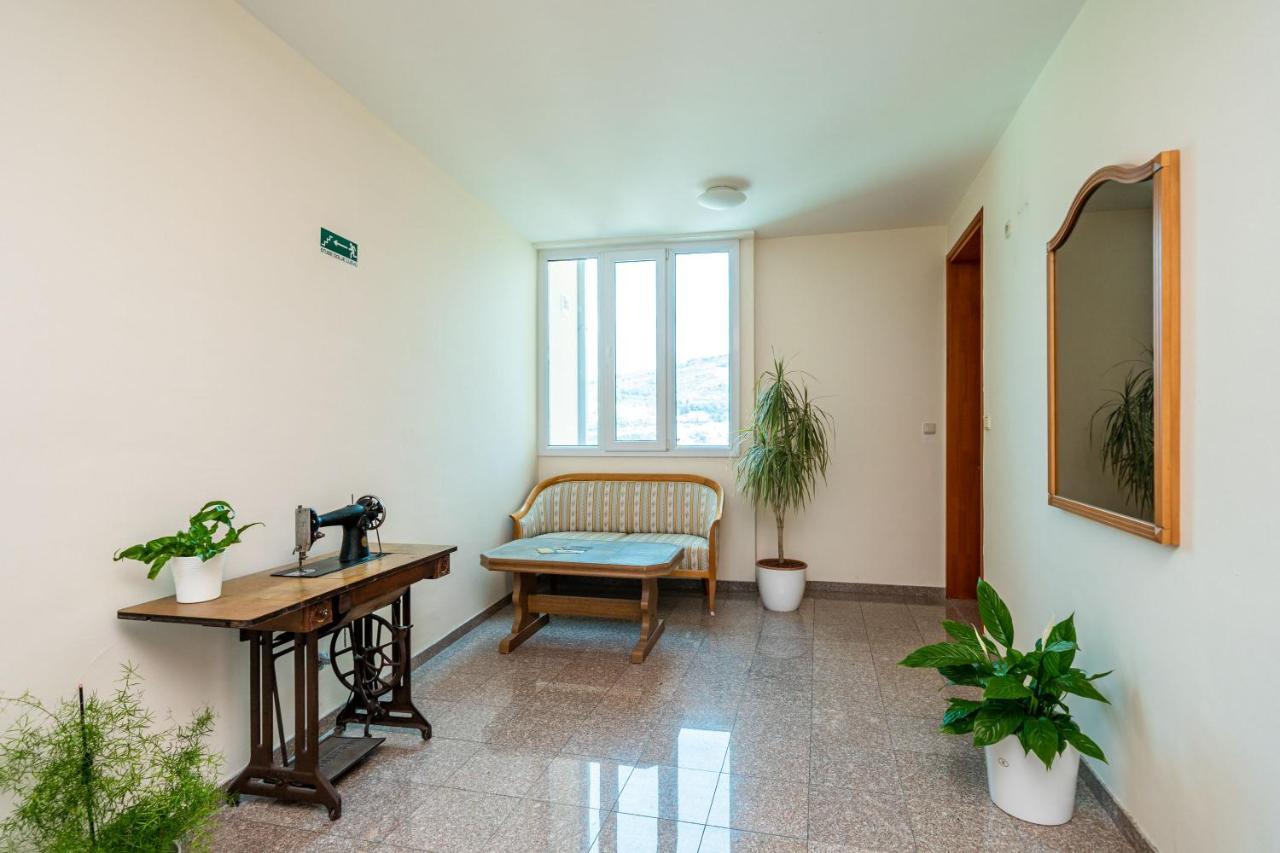 Burum Accommodation B&B-Apartment With Beautiful View Дубровник Екстер'єр фото
